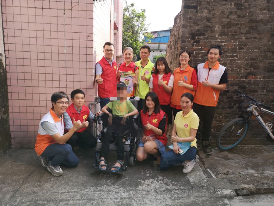8微心愿：帮助青少年儿童.jpg
