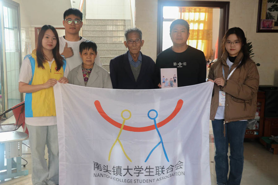 合照1.jpg
